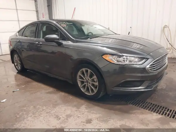 3FA6P0H74HR351454 2017 FORD FUSION - Image 1