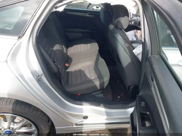 3FA6P0H74HR370179 2017 FORD FUSION - Image 8