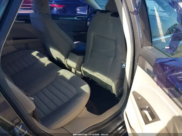 3FA6P0H74HR370764 2017 FORD FUSION - Image 8