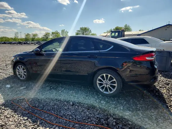 3FA6P0H74HR372384 2017 FORD FUSION - Image 2