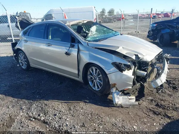 3FA6P0H74HR383188 2017 FORD FUSION - Image 1