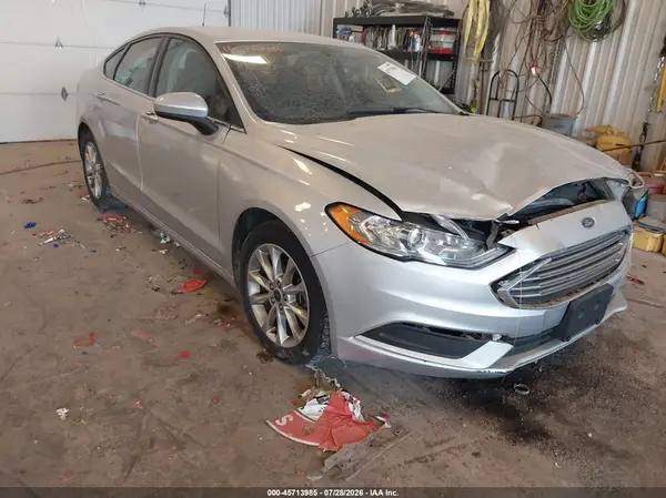 3FA6P0H74HR394434 2017 FORD FUSION - Image 1