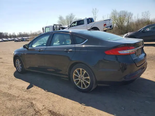 3FA6P0H74HR402032 2017 FORD FUSION - Image 2