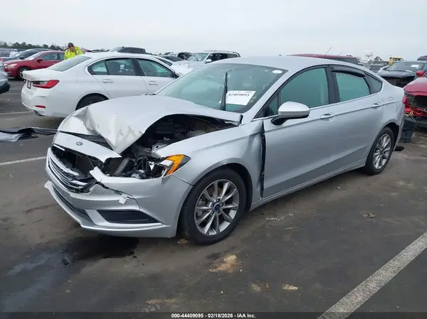 3FA6P0H74HR402127 2017 FORD FUSION - Image 2