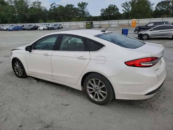 3FA6P0H74HR415749 2017 FORD FUSION - Image 2