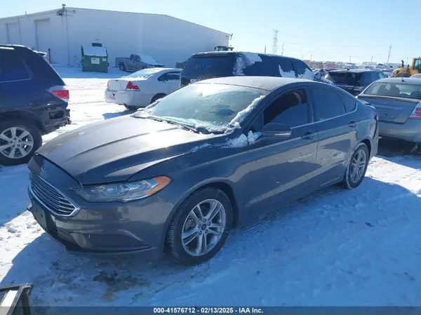 3FA6P0H74JR139286 2018 FORD FUSION - Image 2