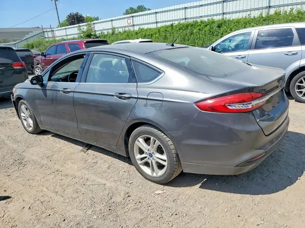 3FA6P0H74JR180324 2018 FORD FUSION - Image 2