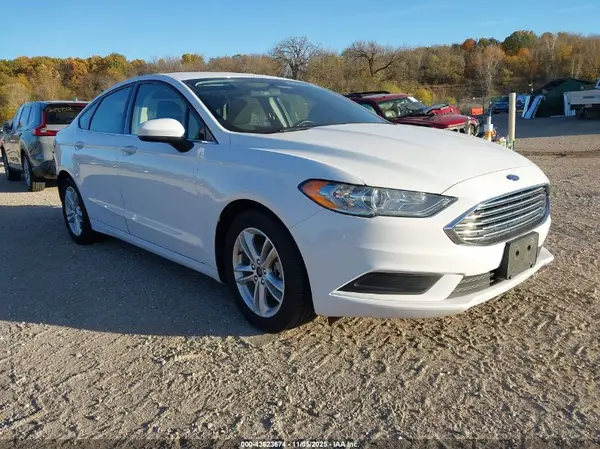 3FA6P0H74JR261016 2018 FORD FUSION - Image 1