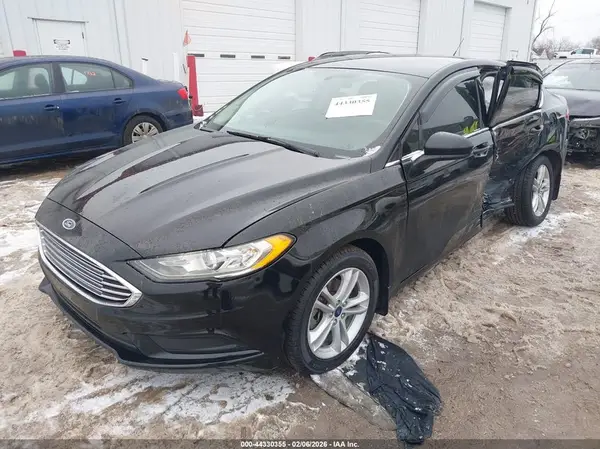 3FA6P0H74JR276437 2018 FORD FUSION - Image 2