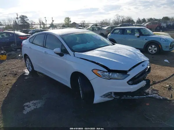 3FA6P0H74JR278012 2018 FORD FUSION - Image 1