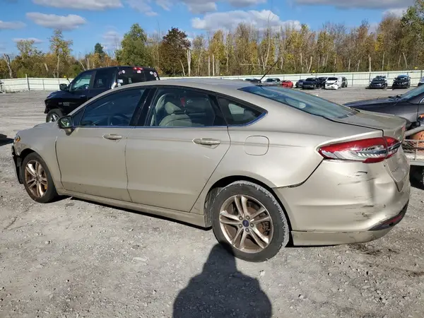 3FA6P0H74JR285582 2018 FORD FUSION - Image 2