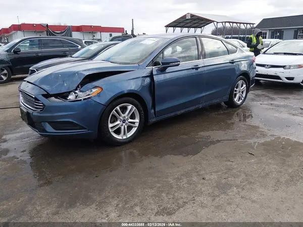 3FA6P0H74JR285817 2018 FORD FUSION - Image 2