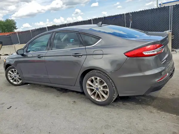 3FA6P0H74KR122375 2019 FORD FUSION - Image 2