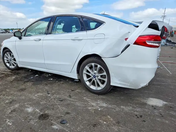 3FA6P0H74KR239535 2019 FORD FUSION - Image 2