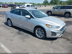 3FA6P0H74KR271935 2019 FORD FUSION