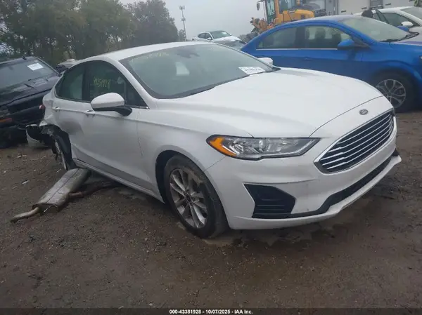 3FA6P0H74LR128453 2020 FORD FUSION - Image 1
