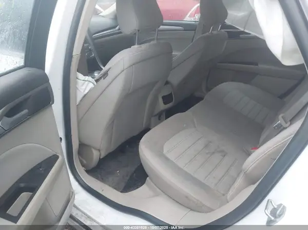 3FA6P0H74LR128453 2020 FORD FUSION - Image 8