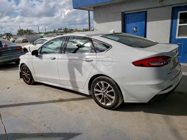 3FA6P0H74LR195165 2020 FORD FUSION - Image 2