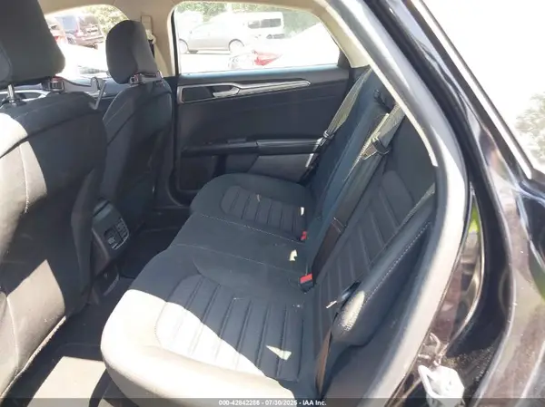 3FA6P0H74LR239214 2020 FORD FUSION - Image 8