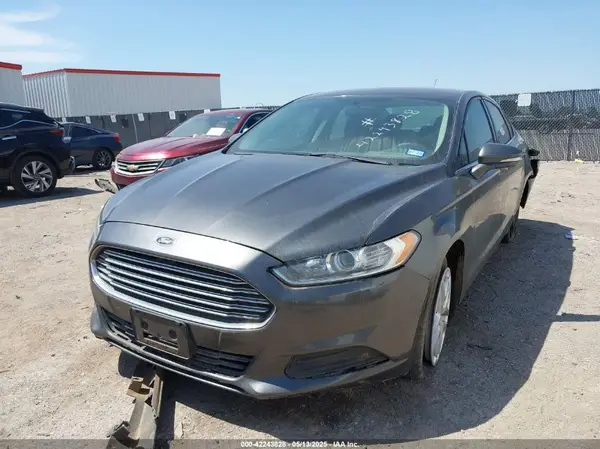 3FA6P0H75GR105205 2016 FORD FUSION - Image 2