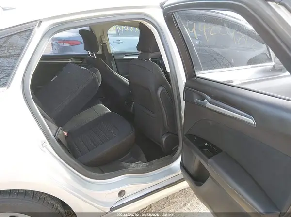 3FA6P0H75GR117631 2016 FORD FUSION - Image 8