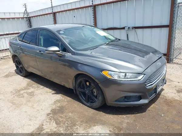 3FA6P0H75GR133019 2016 FORD FUSION - Image 1
