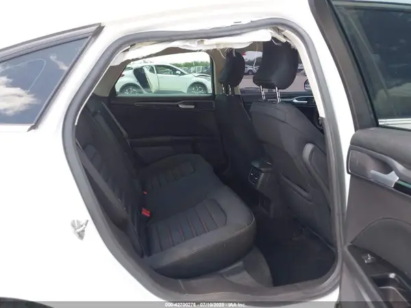 3FA6P0H75GR155215 2016 FORD FUSION - Image 8