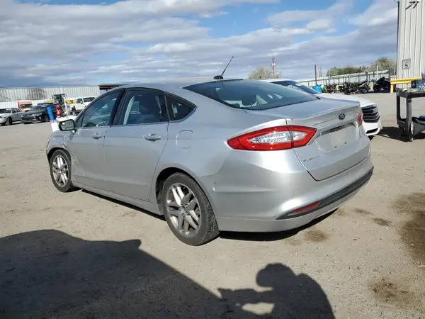 3FA6P0H75GR198520 2016 FORD FUSION - Image 2