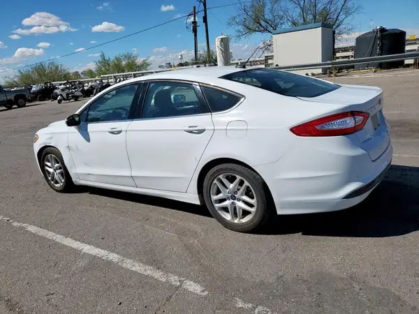 3FA6P0H75GR206597 2016 FORD FUSION - Image 2