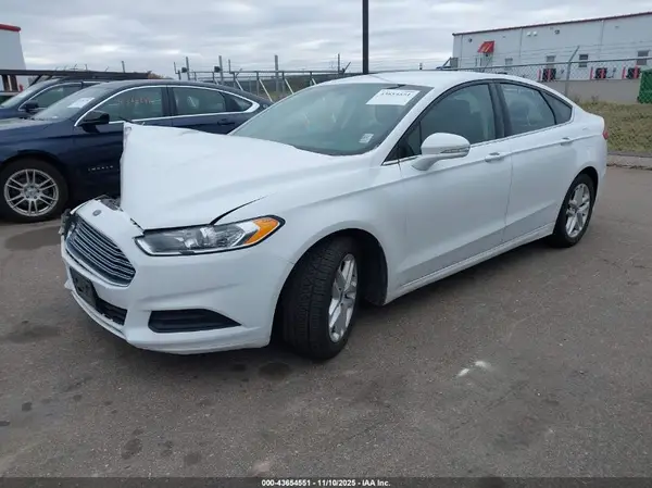 3FA6P0H75GR207703 2016 FORD FUSION - Image 2