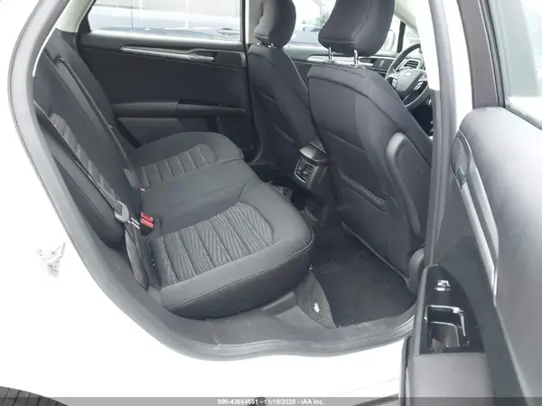 3FA6P0H75GR207703 2016 FORD FUSION - Image 8
