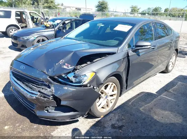 3FA6P0H75GR222203 2016 FORD FUSION - Image 2