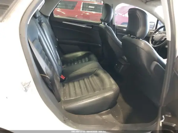 3FA6P0H75GR245819 2016 FORD FUSION - Image 8
