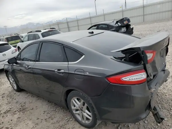 3FA6P0H75GR246940 2016 FORD FUSION - Image 2