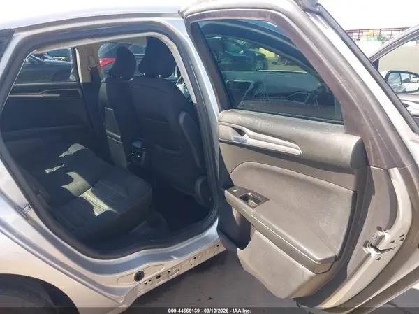3FA6P0H75GR247408 2016 FORD FUSION - Image 8