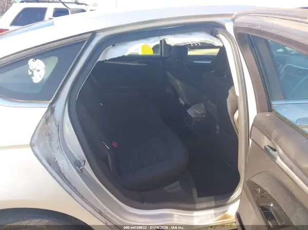 3FA6P0H75GR275192 2016 FORD FUSION - Image 8