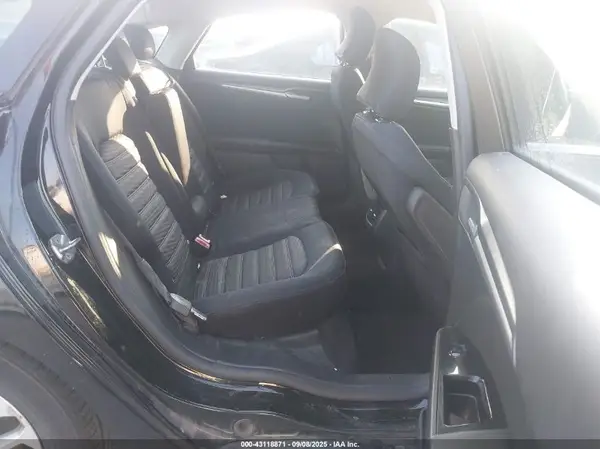 3FA6P0H75GR285706 2016 FORD FUSION - Image 8