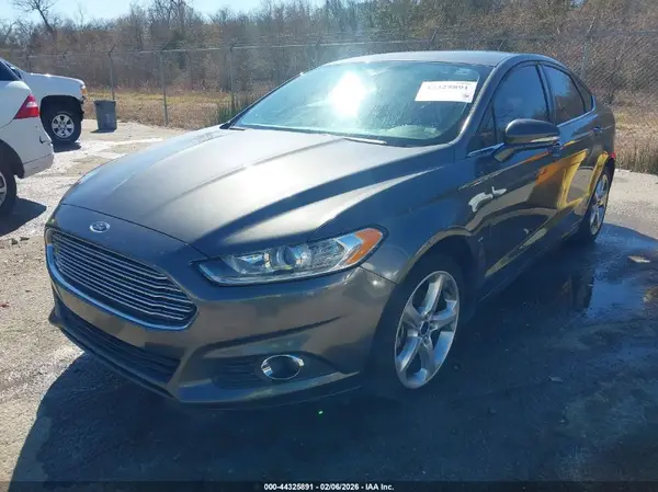 3FA6P0H75GR351235 2016 FORD FUSION - Image 2