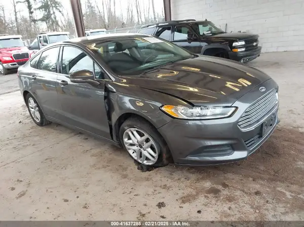 3FA6P0H75GR358833 2016 FORD FUSION - Image 1