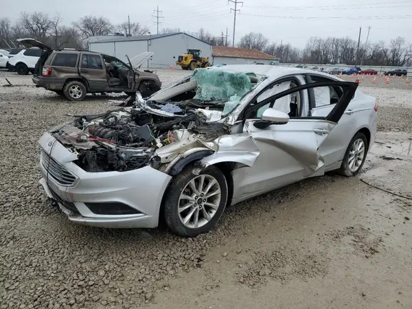 3FA6P0H75HR109577 2017 FORD FUSION - Image 1