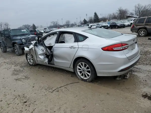 3FA6P0H75HR109577 2017 FORD FUSION - Image 2