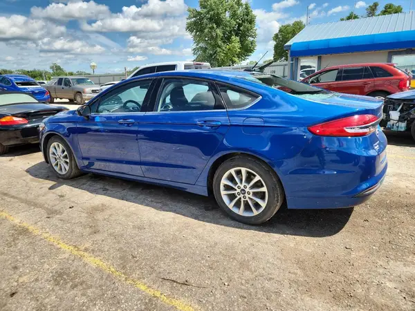 3FA6P0H75HR116688 2017 FORD FUSION - Image 2