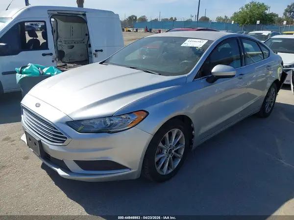 3FA6P0H75HR117744 2017 FORD FUSION - Image 2