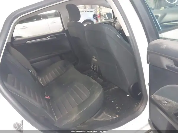 3FA6P0H75HR117792 2017 FORD FUSION - Image 8