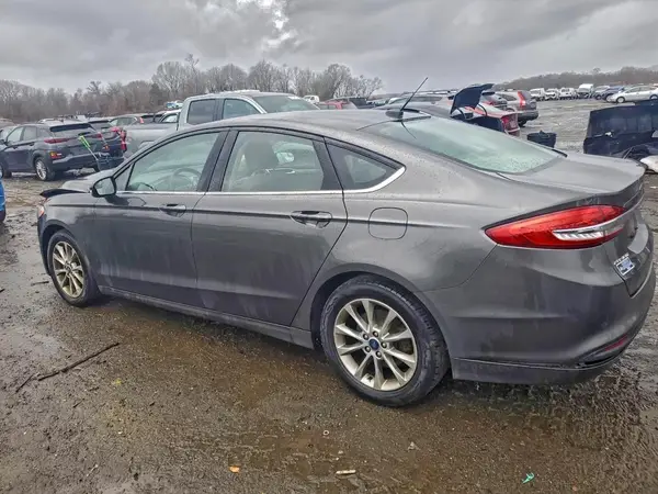 3FA6P0H75HR136021 2017 FORD FUSION - Image 2