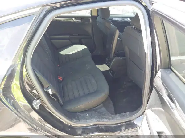 3FA6P0H75HR142742 2017 FORD FUSION - Image 8