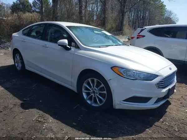 3FA6P0H75HR160996 2017 FORD FUSION - Image 1