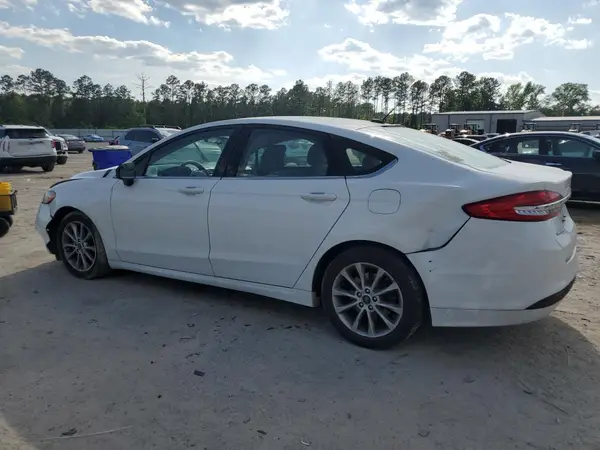 3FA6P0H75HR161386 2017 FORD FUSION - Image 2
