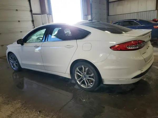 3FA6P0H75HR165826 2017 FORD FUSION - Image 2
