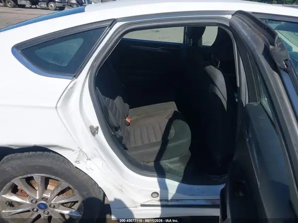 3FA6P0H75HR175255 2017 FORD FUSION - Image 8
